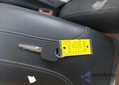 2001 Ford F-150 Lariat/Xl/Xlt z USA, uszkodzony, nr VIN 1FTRX18L01NA07333